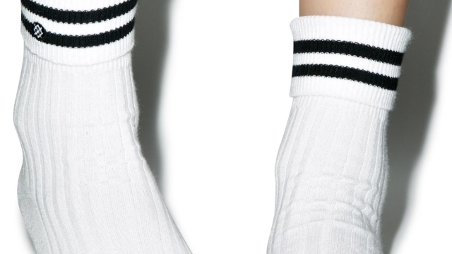 Cool and Comfy: Trendy Boys Socks for Every Style!